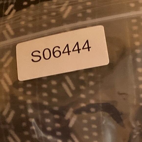 Croft & Barrow Womens Shirt Black White Button Down Geometric Sleeveless Tank XL - Picture 10 of 10